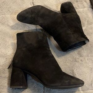 Gianni Bini Black Suede Booties size 8.5